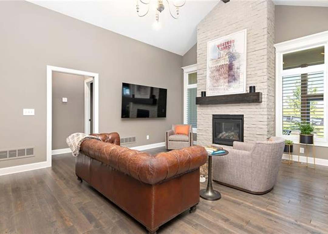 16814 S Heatherwood Street — photo 12