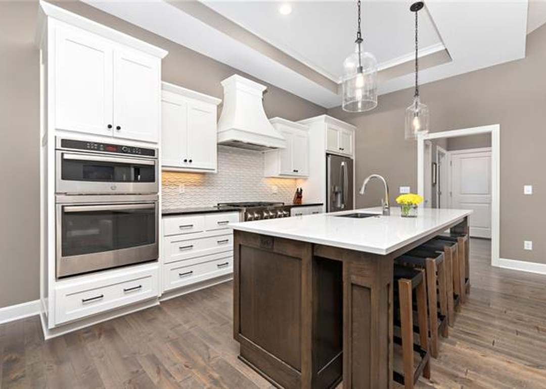 16814 S Heatherwood Street — photo 13