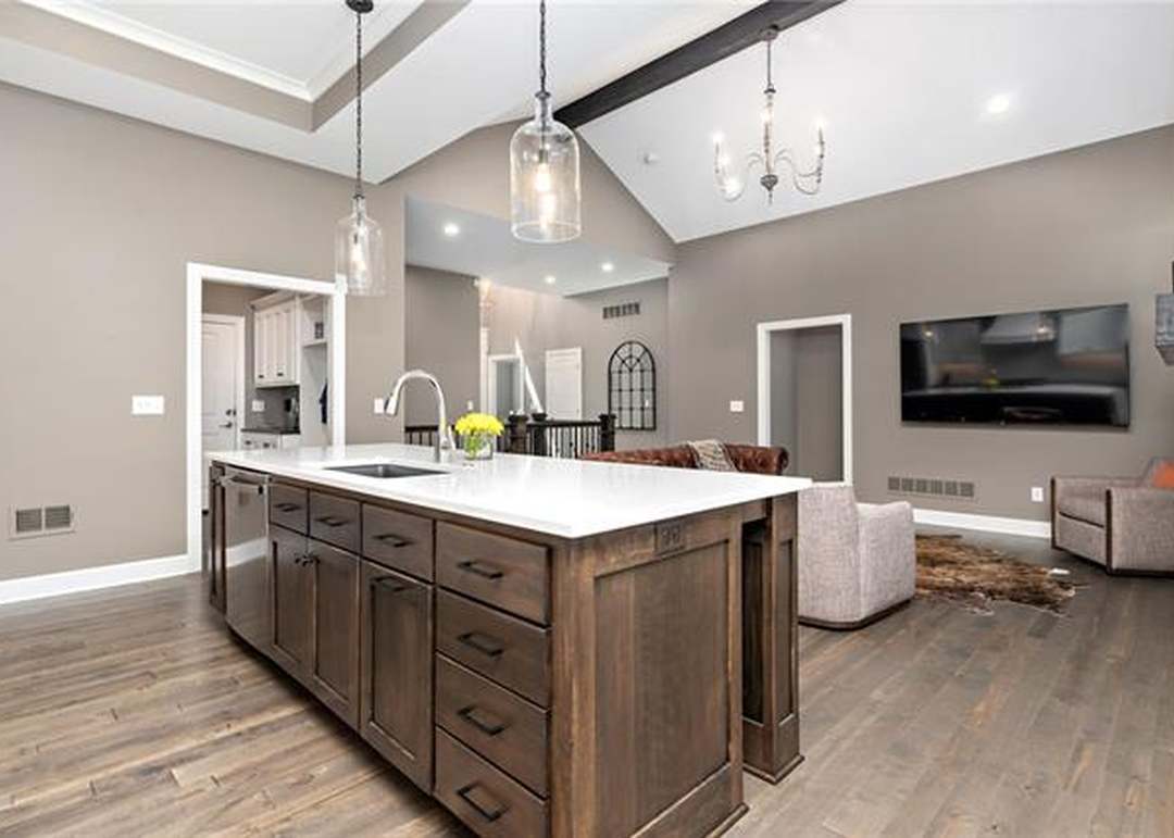 16814 S Heatherwood Street — photo 14