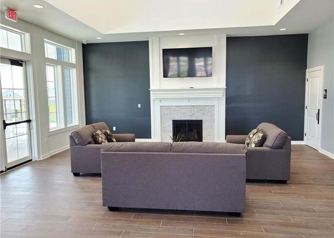 16814 S Heatherwood Street — photo 40