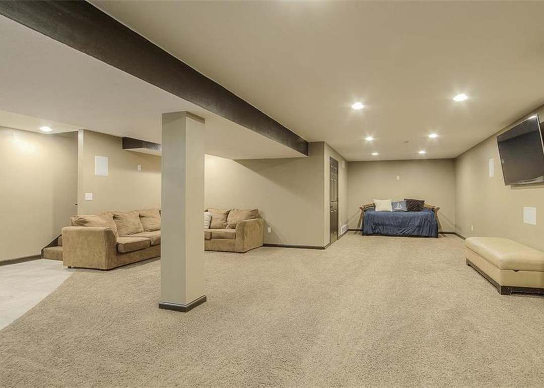 1878 W Fredrickson Drive — photo 3