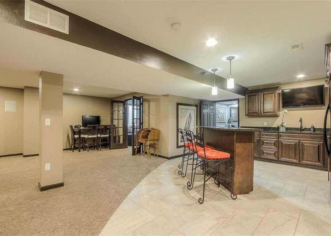 1878 W Fredrickson Drive — photo 27