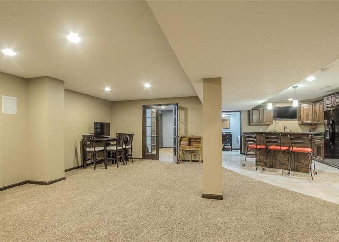 1878 W Fredrickson Drive — photo 28