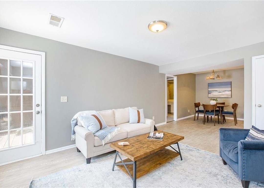 12625 W 110th Terrace — photo 6