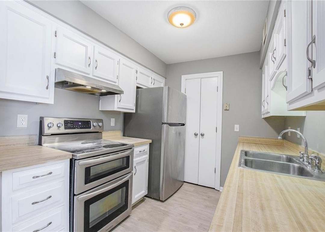 12625 W 110th Terrace — photo 12
