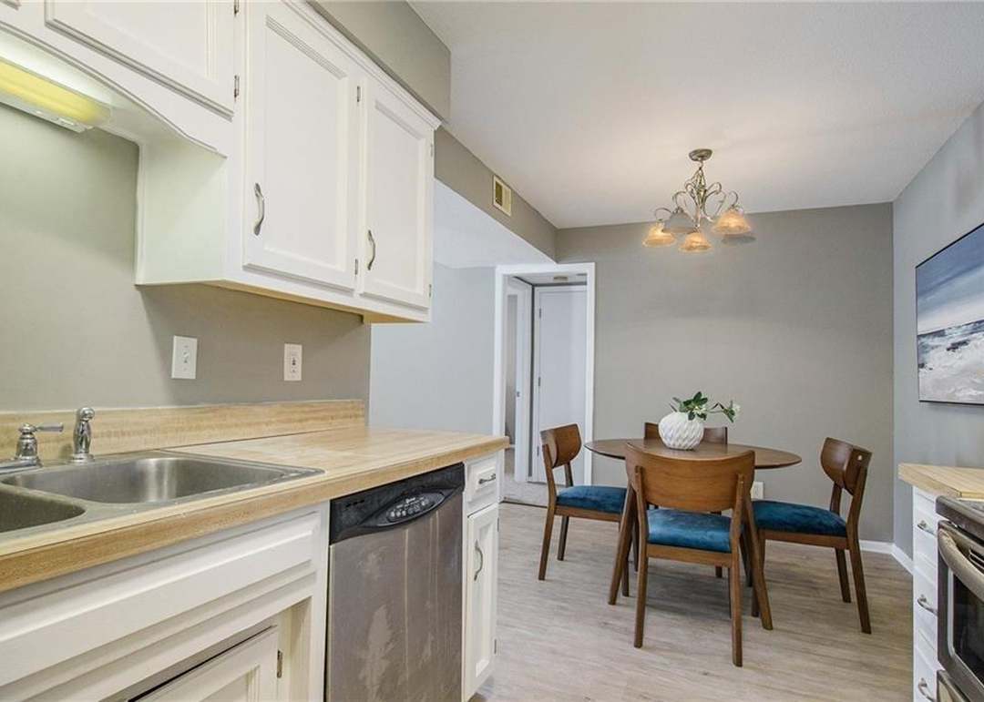 12625 W 110th Terrace — photo 13