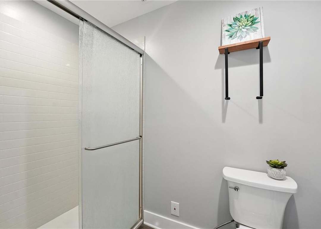 134 S Lincoln Street — photo 27