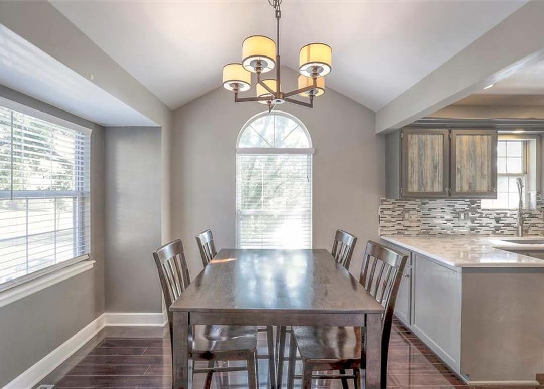 1808 NE Whitestone Drive — photo 12