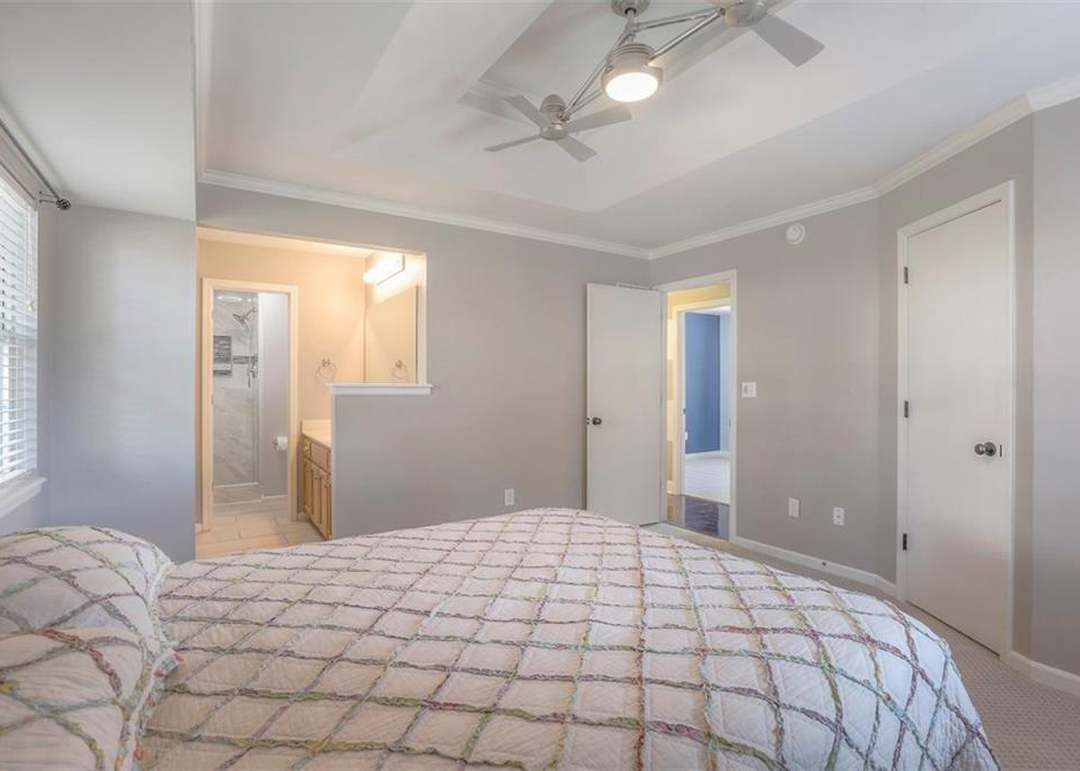 1808 NE Whitestone Drive — photo 14