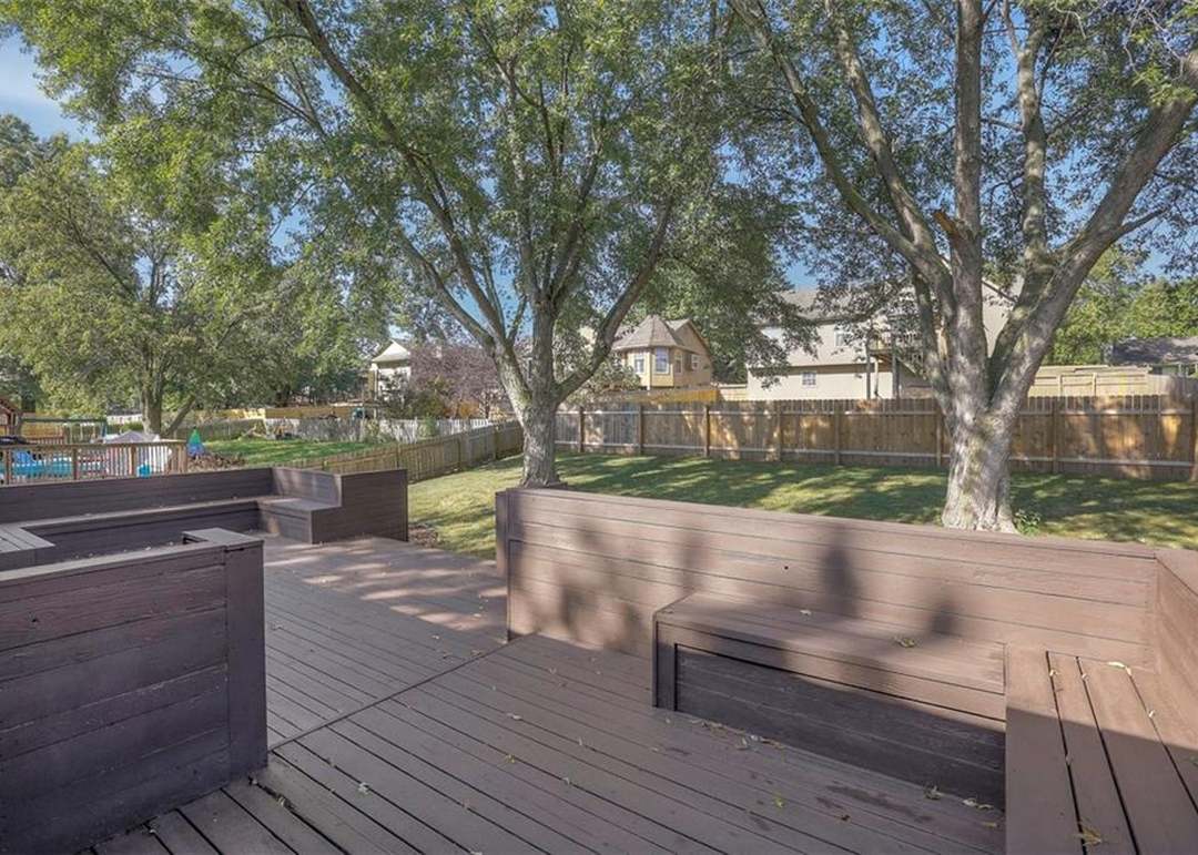 1808 NE Whitestone Drive — photo 26