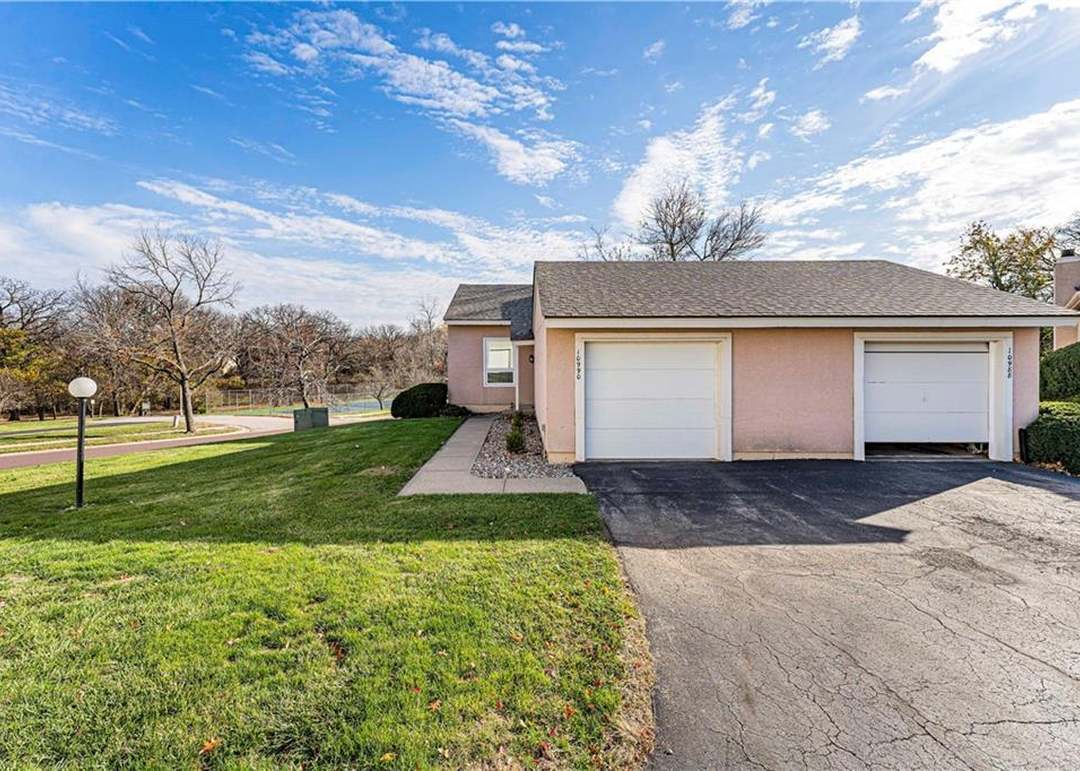 10990 Rosehill Road — photo 8