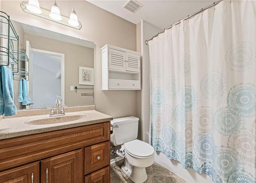 10990 Rosehill Road — photo 24