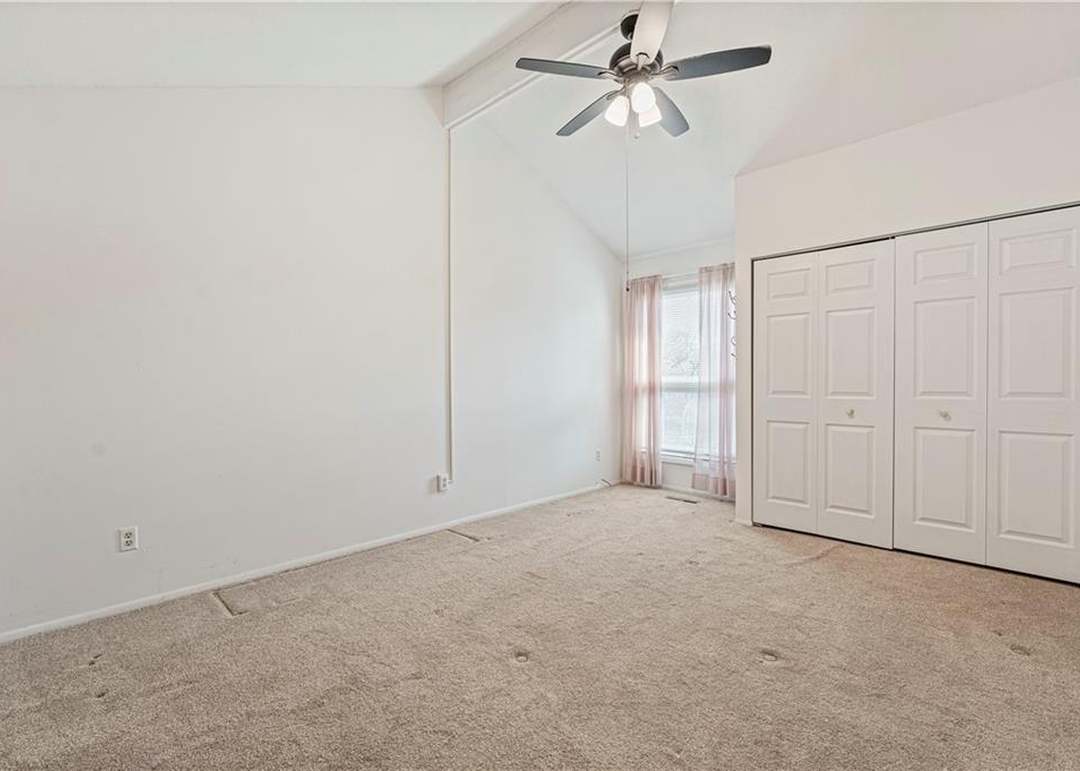 10990 Rosehill Road — photo 26