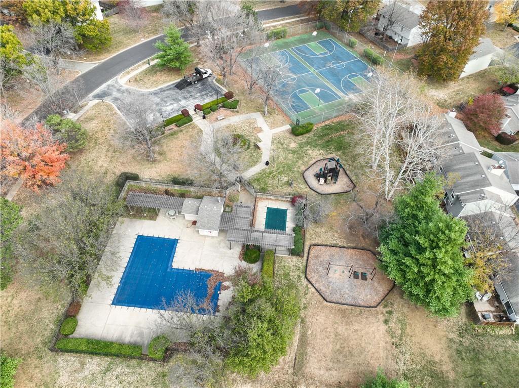 10990 Rosehill Road — photo 42