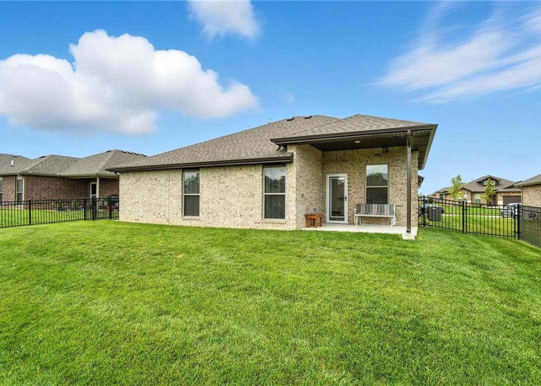 7543 Belmont Drive — photo 34