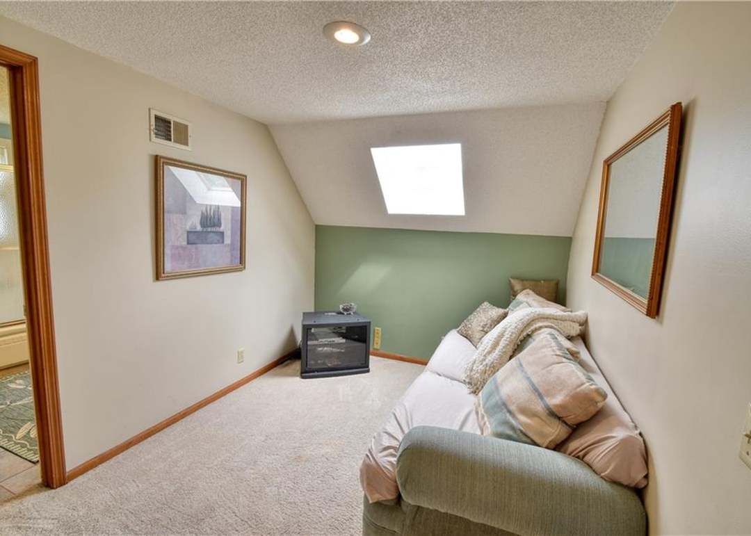 7332 Monrovia Street — photo 22
