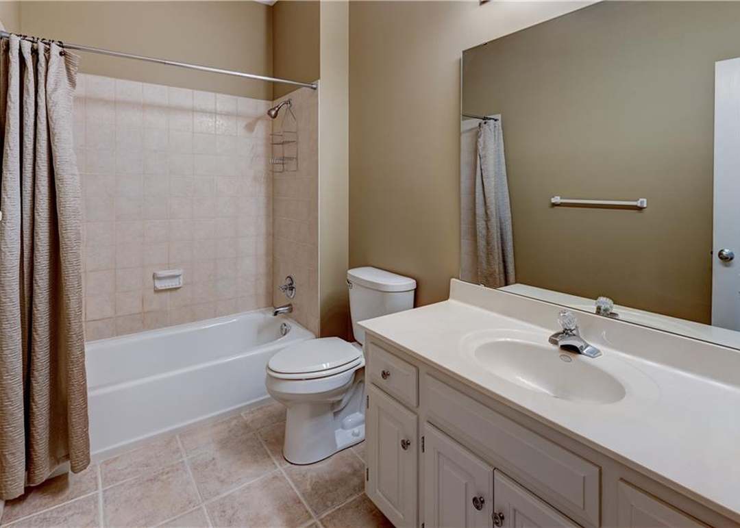 6485 N Nevada Avenue — photo 24