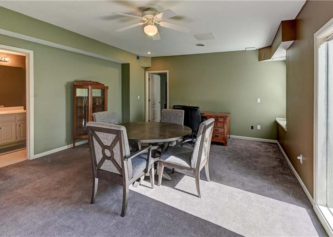 6485 N Nevada Avenue — photo 40
