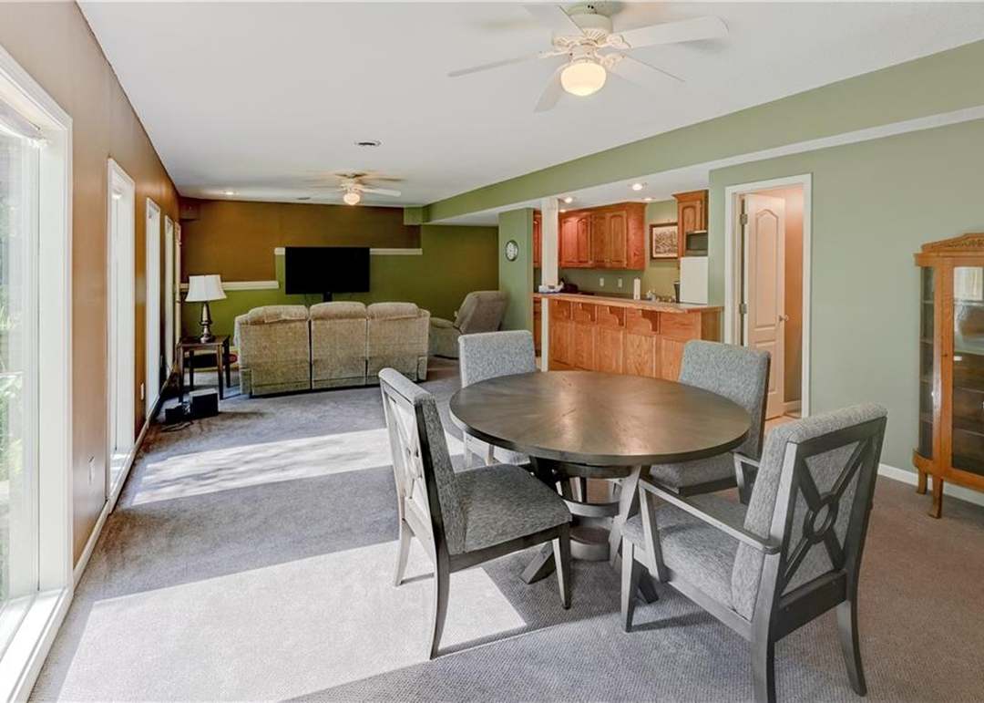 6485 N Nevada Avenue — photo 42