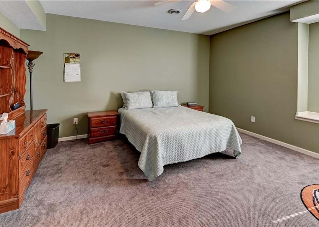 6485 N Nevada Avenue — photo 44
