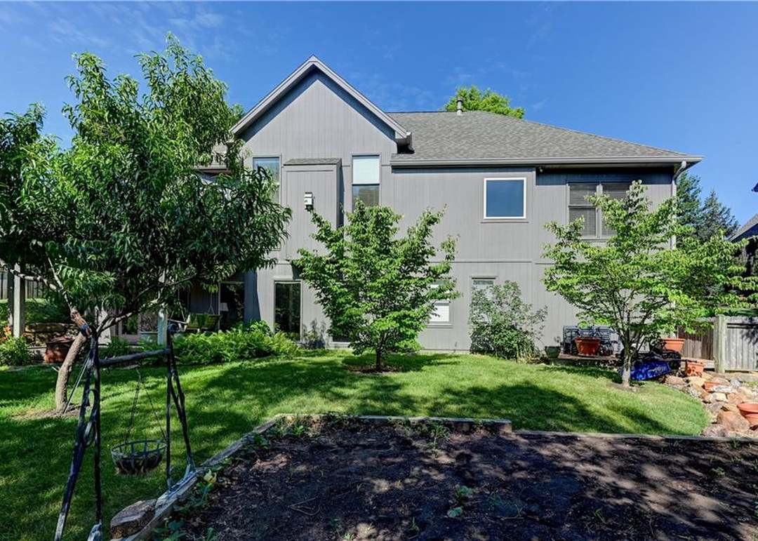 6485 N Nevada Avenue — photo 61