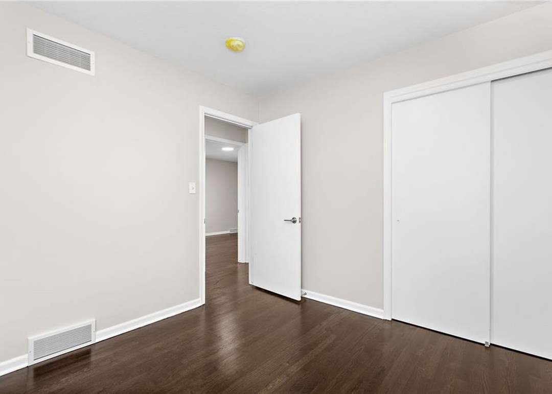 4724 E 139th Street — photo 24