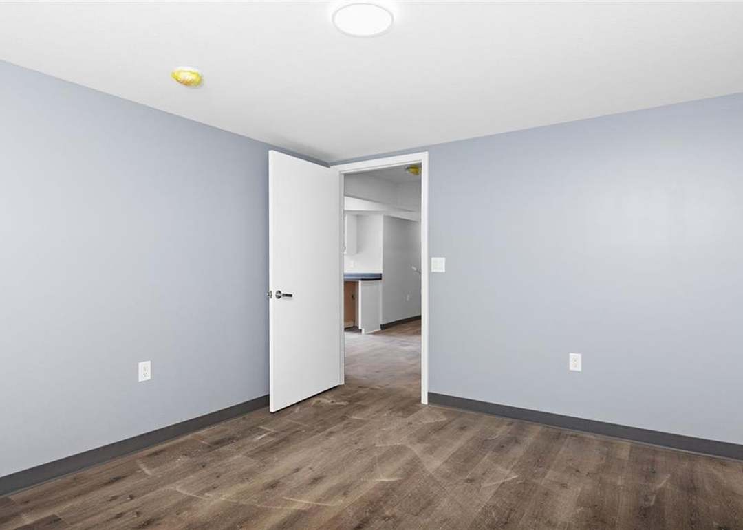 4724 E 139th Street — photo 36