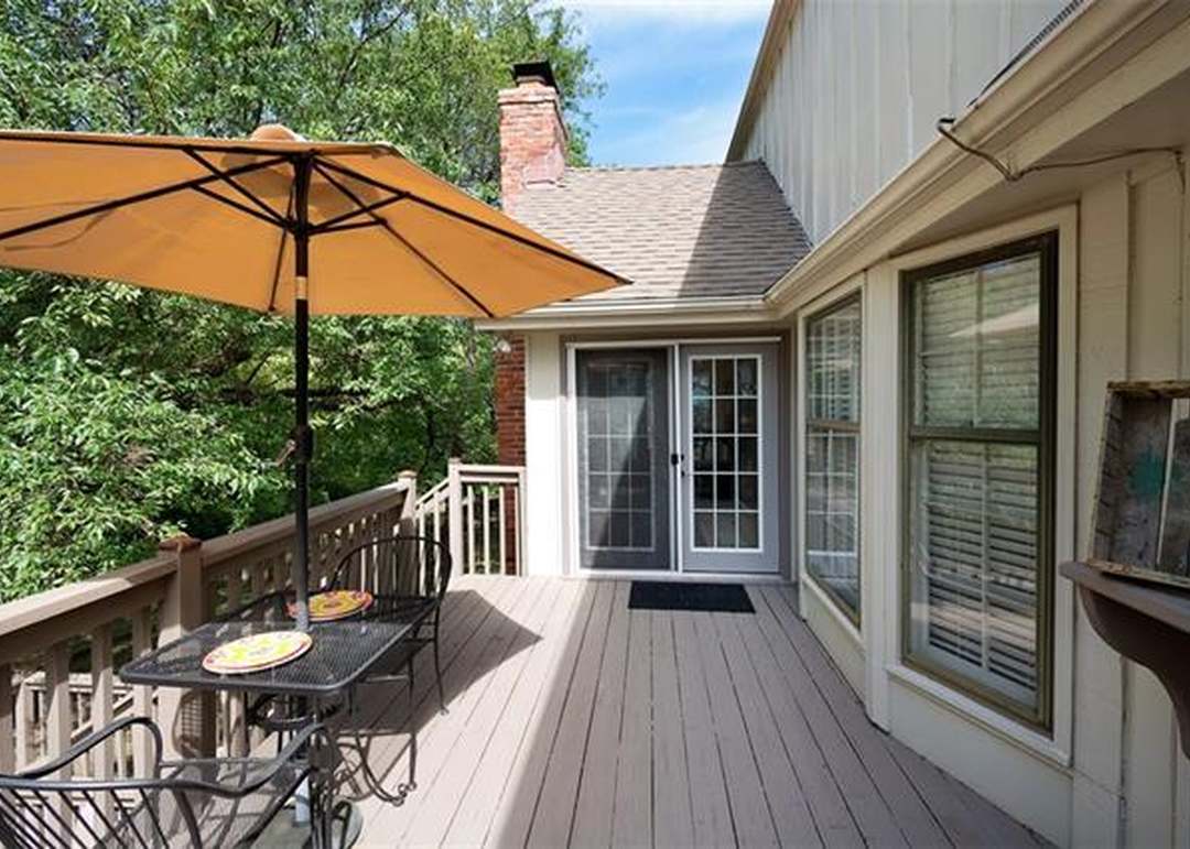 9104 Dice Lane — photo 36