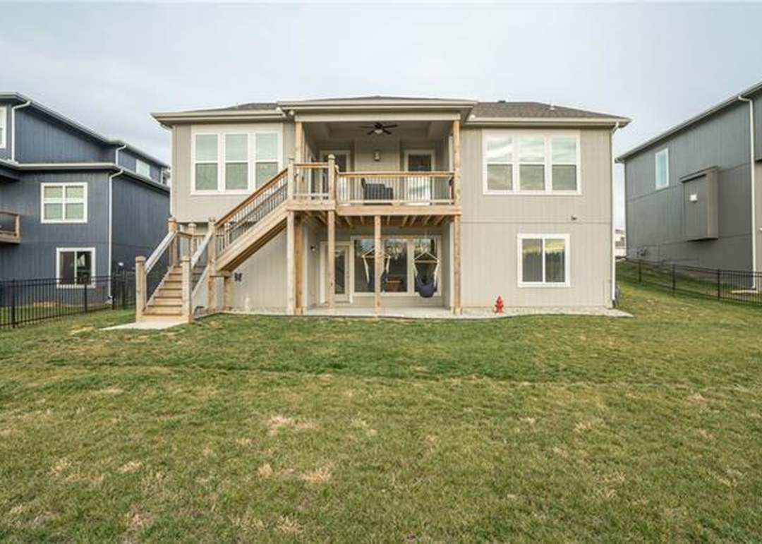 3016 SW Arboridge Drive — photo 8