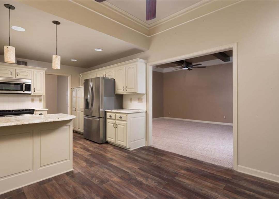 1529 SW Fredrick Drive — photo 16