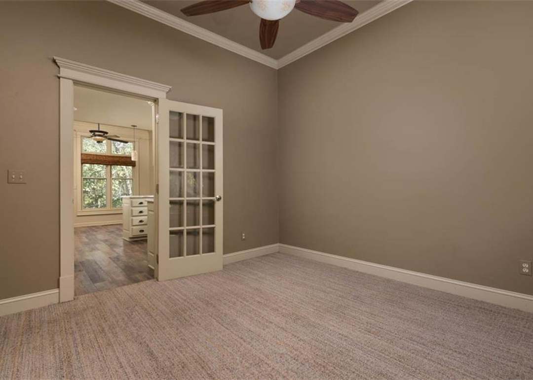 1529 SW Fredrick Drive — photo 18