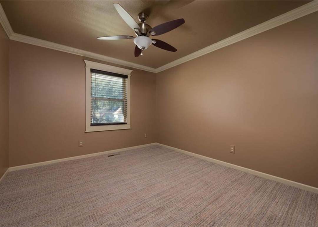 1529 SW Fredrick Drive — photo 25