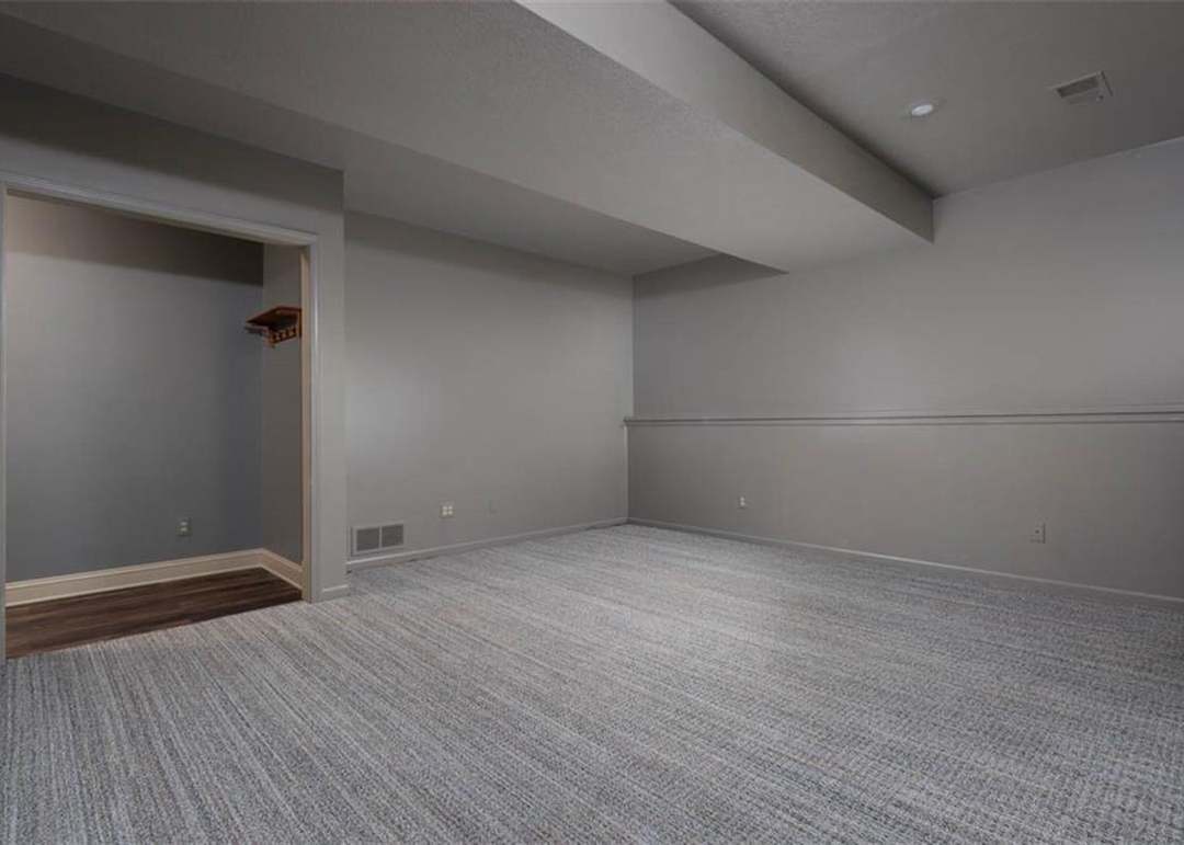 1529 SW Fredrick Drive — photo 30