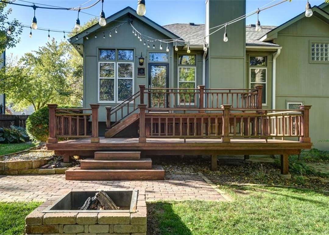 1529 SW Fredrick Drive — photo 41