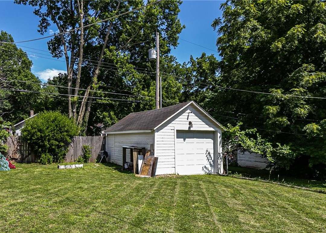 1917 S Hardy Avenue — photo 6