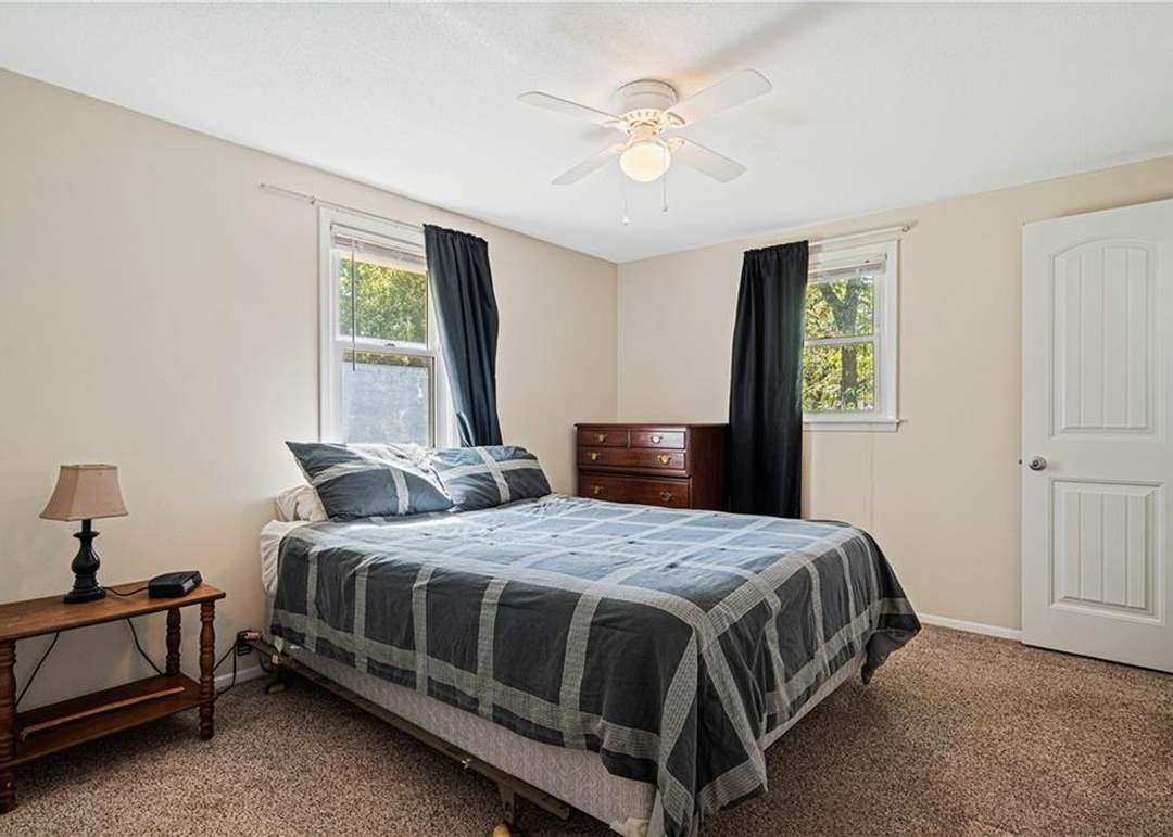 4521 N TOPPING Avenue — photo 7