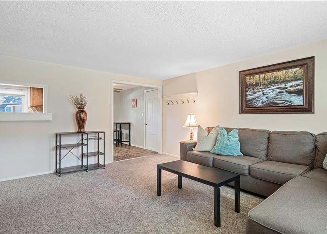 4521 N TOPPING Avenue — photo 18