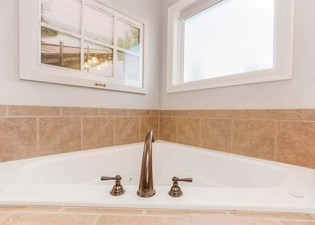 7608 Pheasant Court — photo 18