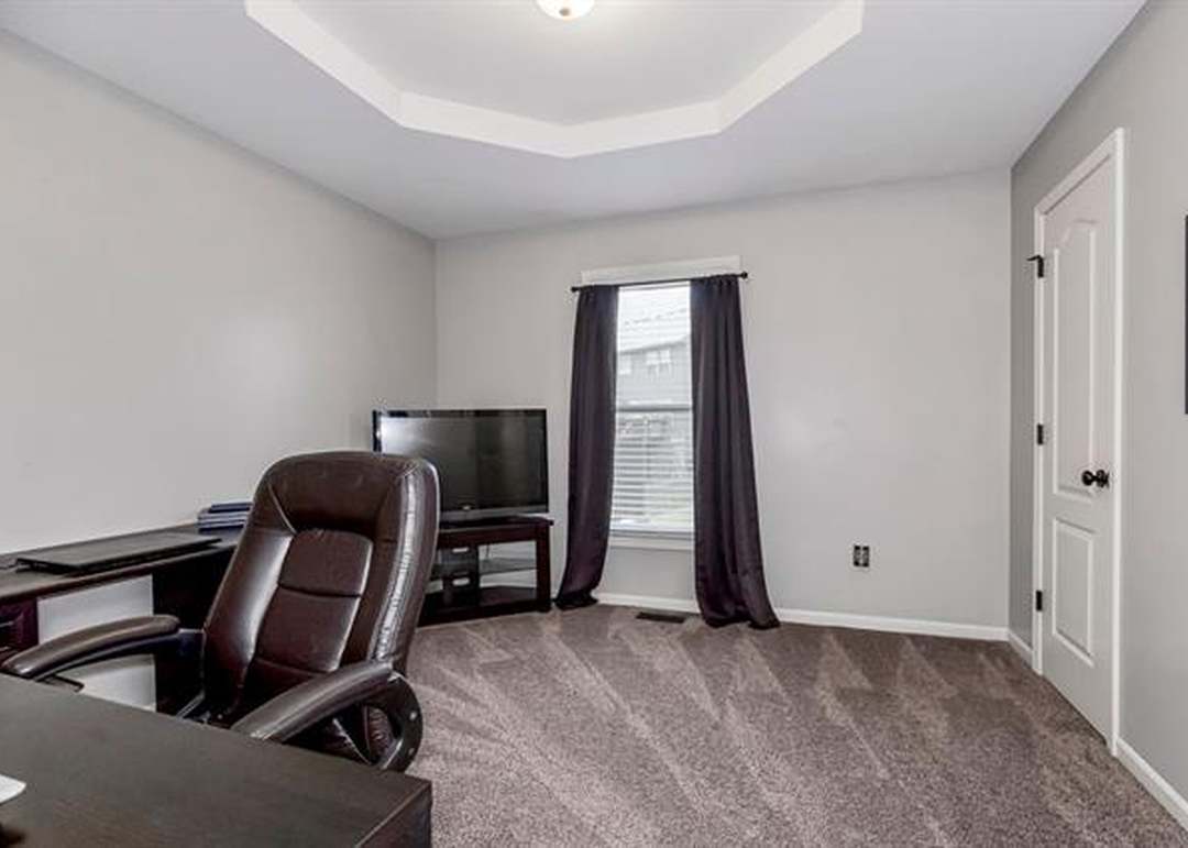 7608 Pheasant Court — photo 19