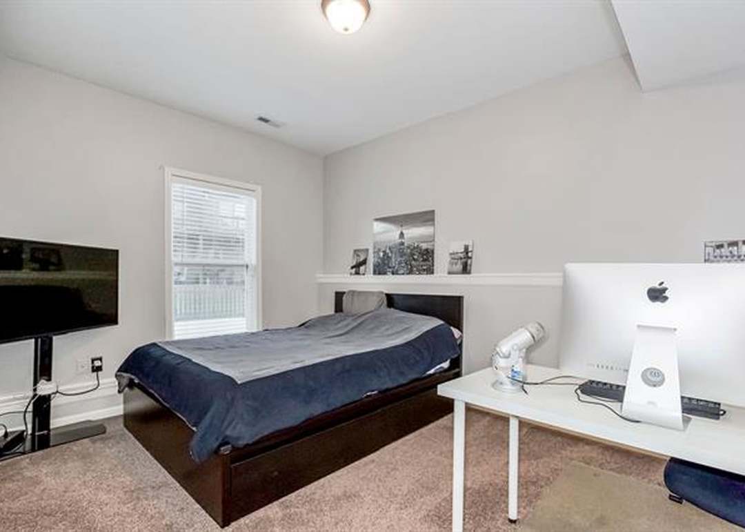 7608 Pheasant Court — photo 22