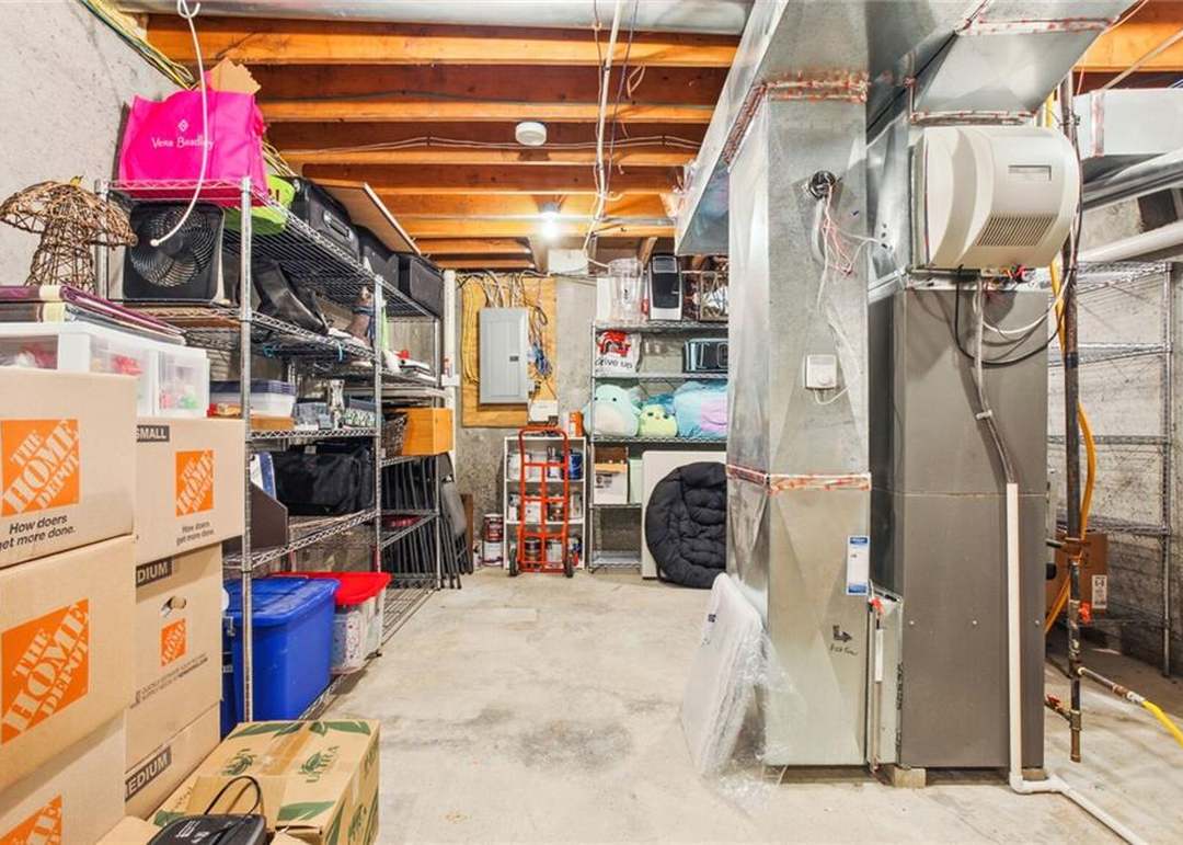910 W Layton Street — photo 21