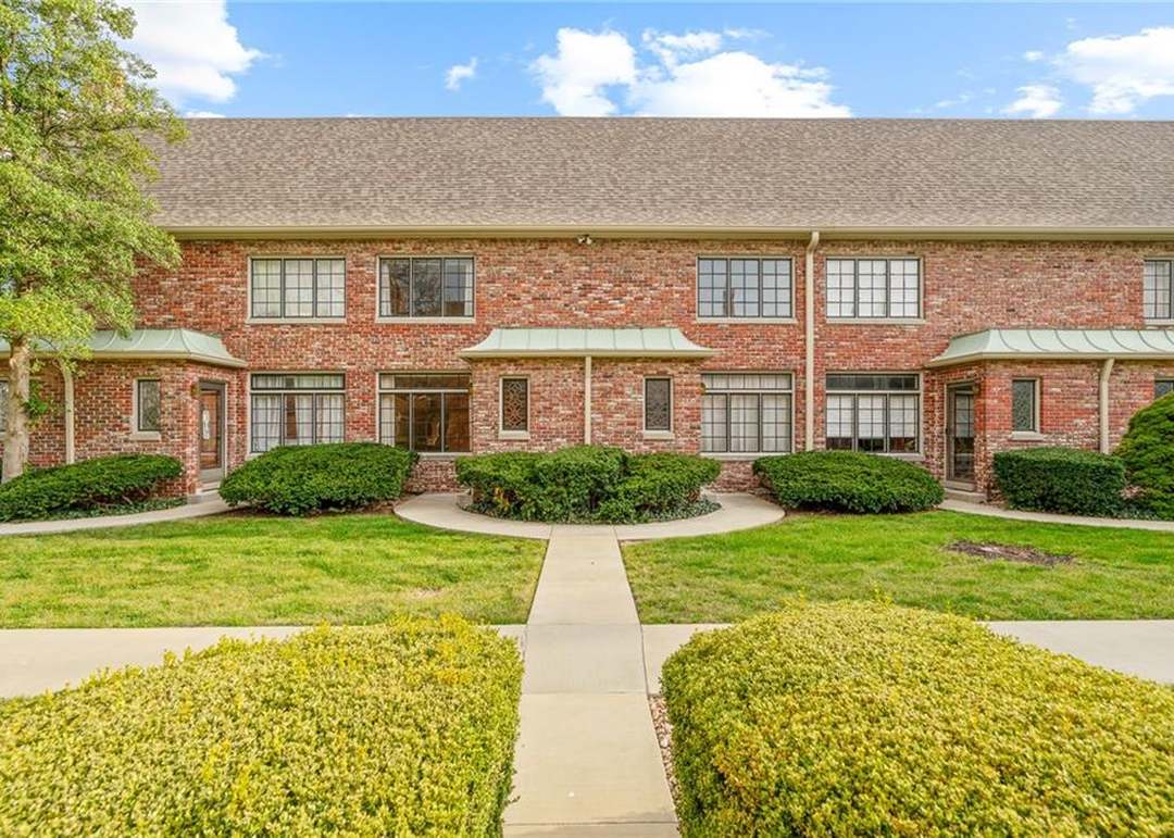 8373 Somerset Drive — photo 3