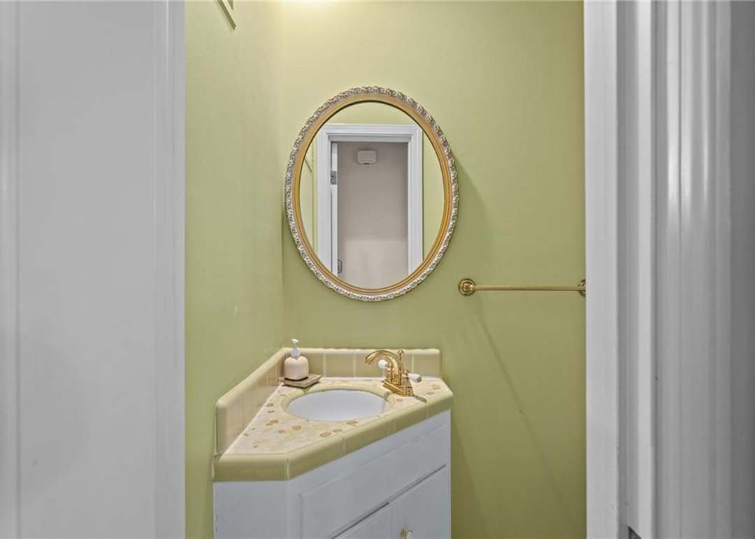 8373 Somerset Drive — photo 17