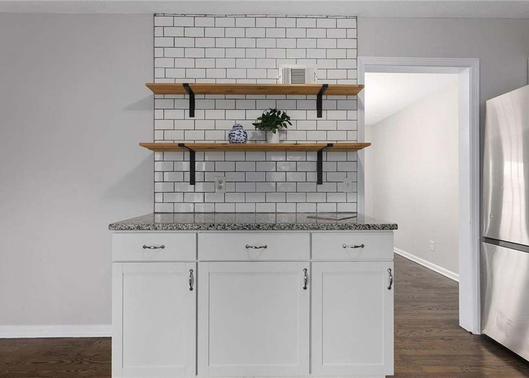 13008 Corrington Avenue — photo 12