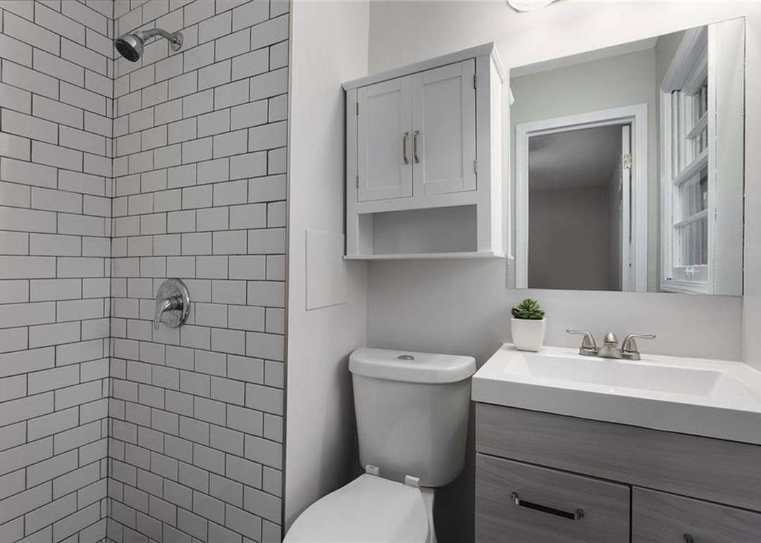 13008 Corrington Avenue — photo 16