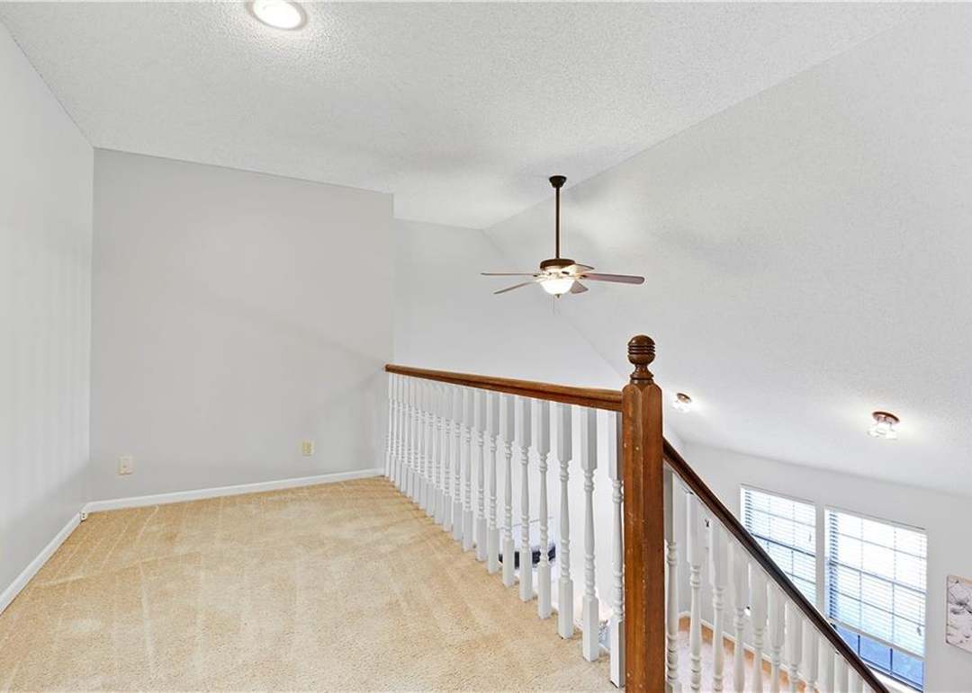 6709 W 150th Street — photo 3