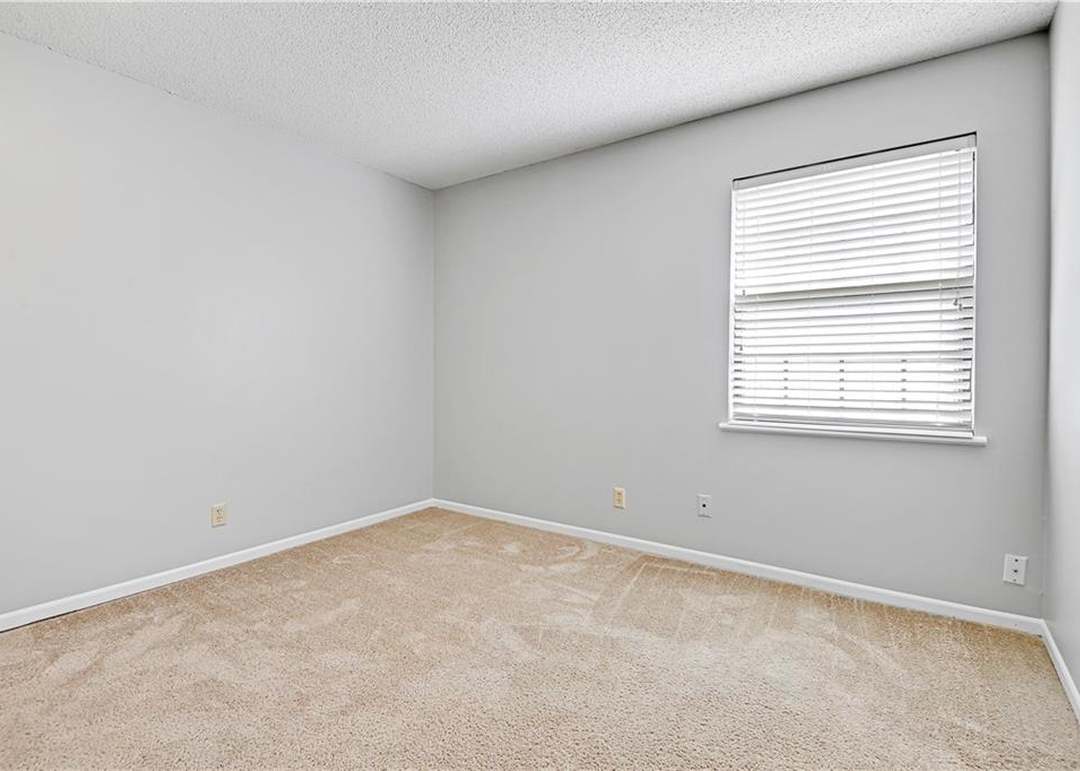 6709 W 150th Street — photo 5