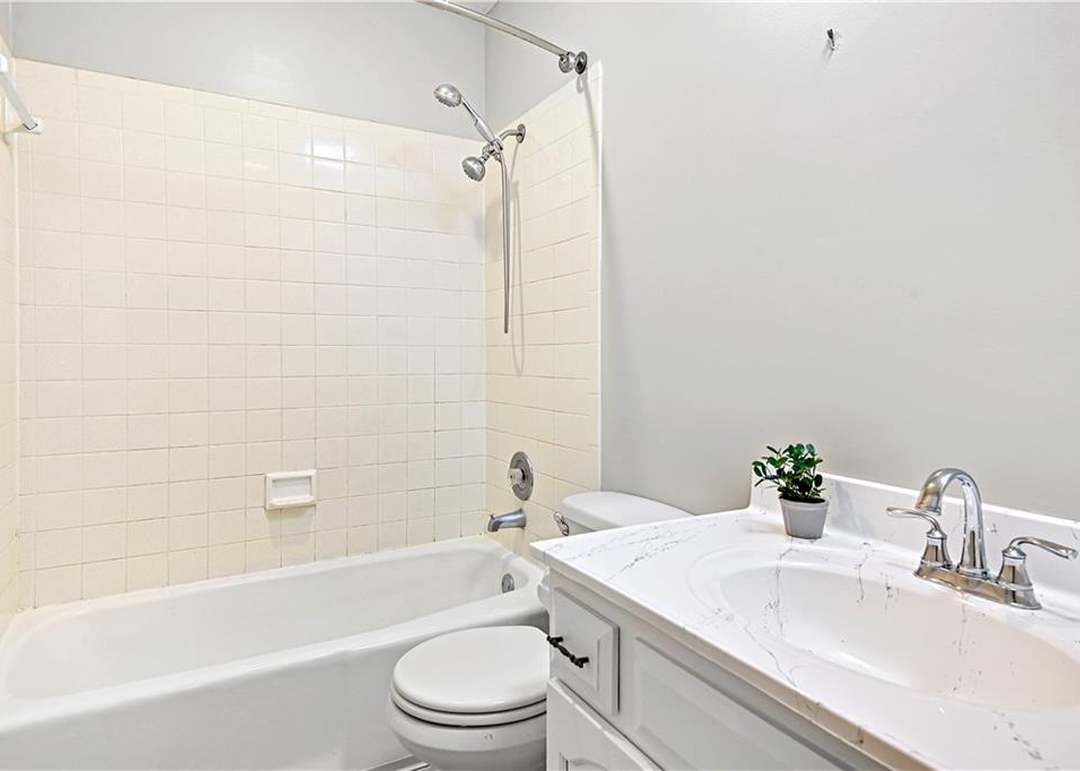 6709 W 150th Street — photo 12