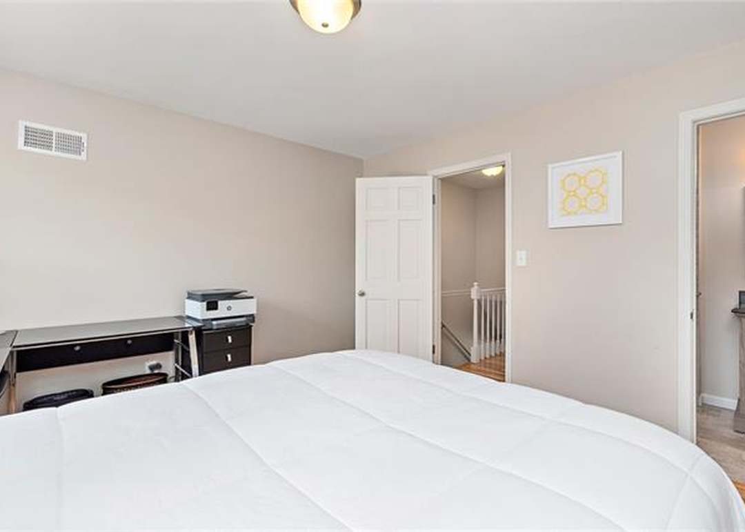 8383 Somerset Drive — photo 7