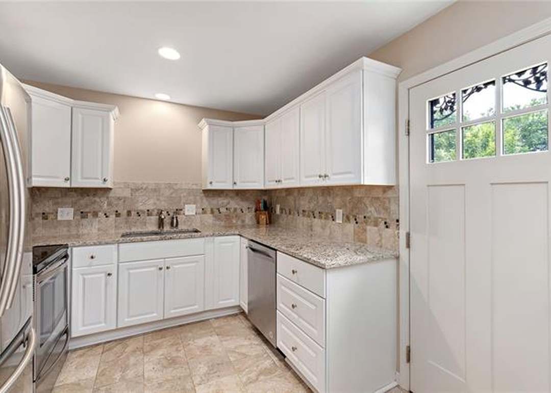 8383 Somerset Drive — photo 16